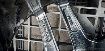 Mercedes S Klasse , 222 AMG , kola 19" - 9