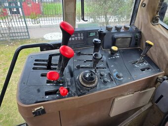 JOHN DEERE 6600 4x4 - 9