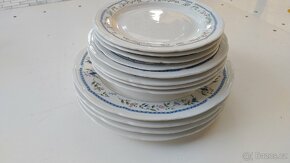 Porcelánové talíře, šálky,talířová souprava - 9