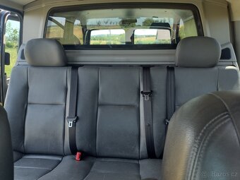 Volkswagen Transporter 2.0TDI -- DSG - 9
