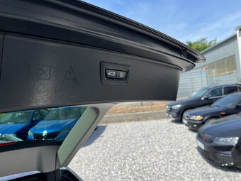 BMW F11 520D - 9