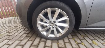 ŠKODA Scala 1.5 Tsi Style - 9