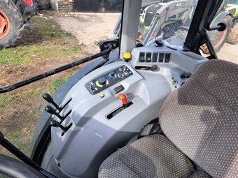 CLAAS NEXOS 240F 4X4 - 9