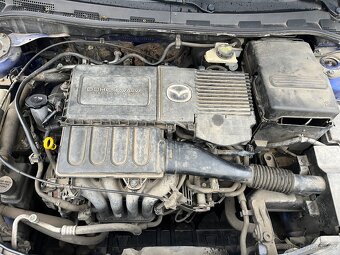 Mazda 3 1.4i 62kw veskere nahradni dily - 9