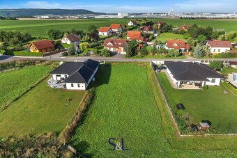 Prodej stavebního pozemku 1 355 m², Plazy - Valy - 9