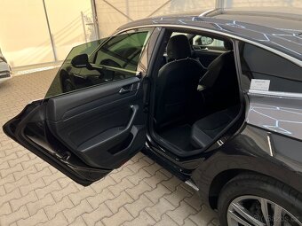 Volkswagen Arteon 2.0TDi,140kW,DSG,LED,R-Line,ZADÁNO - 9