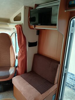 Obytny automobil - 9