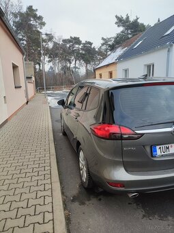 Opel Zafira 2.0 cdti - 9