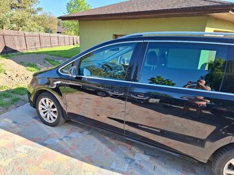 Volkswagen Sharan 2.0 TDI Highline - 9