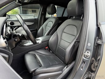 Mercedes GLC 300d 180kW AMG Coupé 4M ČR - 9