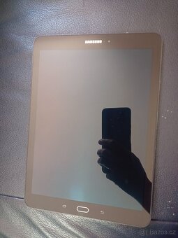 Tablet Samsung Galaxy TAB S2, SM-T815, 3/32 GB, nabíječka - 9