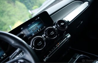 Mercedes Benz GLB 180 D - 9