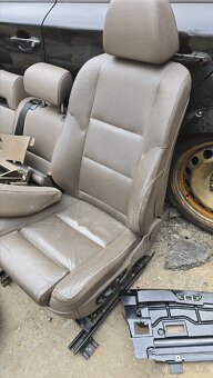 Bmw e61 interierove dily - 9