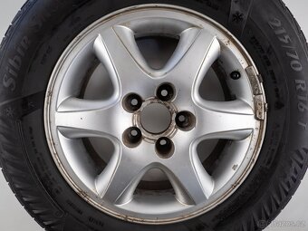 Hyundai Tucson - Originání 16" alu kola - Zimní pneu - 9