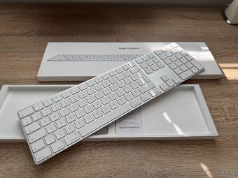 Apple Magic Keyboard with Numeric Keypad - 9