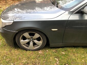 Dily BMW e60 520d 120kw 2006 automat - 9