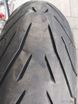 Motopneu Pirelli Angel ST 180/55-17 - 9