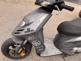 2013 PIAGGIO TYPHOON 50 ccm naj. 35700 km - 9