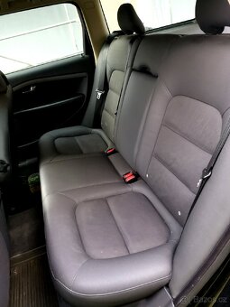 Prodám Volvo V70 2.0i 107kw Top stav - 9