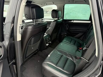 VW TOUAREG 3,0TDI - 9