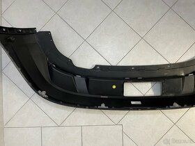 Prodám spodní části nárazníků a prahů na Škodu Kodiaq - 9