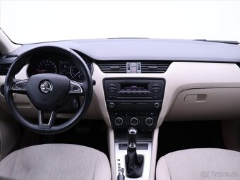 Škoda Octavia 1,6 TDI 77kW CZ DSG Tempomat (2013) - 9