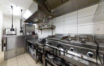 Prodej Restaurace + Bistro - 223 m², OC Futurum - 9