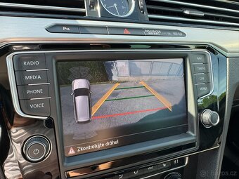 VW Passat 2.0TDI ACC KESSY CAM Velká NAVI DSG 146tis DPH - 9