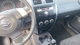 Suzuki sx4 1,616v 79kw - 9