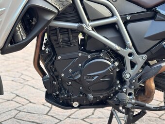 BMW F 800 GS Triple Black 2018, najeto 6200km - 9