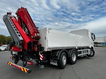 Volvo FH 460 6x2 valník jeřáb FASSI F235 - 9
