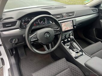 SUPERB 3 STYLE,2.0Tdi-140kw,DSG6,Bi-Xen,Navi,ACC,TAŽNÉ,MOON - 9