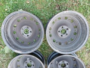 Škoda romster-plechove disky 15" - 9