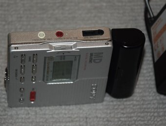 MINIDISC minidisk recorder SONY MZ-R90,DO,přísluš.,adapter - 9