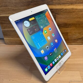 iPad 5 32GB, WiFi + Cellular (12 měsíců záruka) - 9