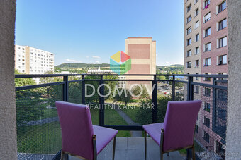 Pronájem moderního 3+kk, 83 m2 s garážovým stáním v centru B - 9