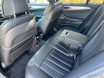BMW 540iXDrive 250kW Touring M-paket Maximální výbava - 9