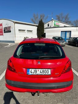 PRODÁM Peugeot 207 1.4i 70KW rok 2009 najeto 110 tis.km poct - 9
