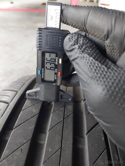 215/60 R16 99v Bridgestone - 9