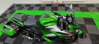 Kawasaki Z1000SX - 9