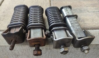 Jawa 350/634, 250/623, 350/633 Bizon - stupačky - 9