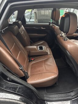 Kia Sorento 2011 2.2CRDi top stav 4x4 - 9