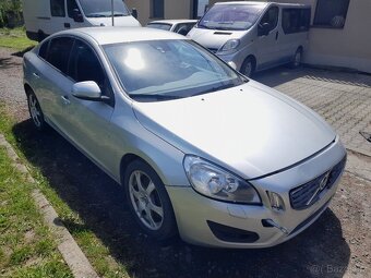 Volvo S60 3.0 T6 AWD 224 kw , 150 420 km, první majitel - 9