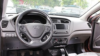 Hyundai i20 1. majitel - 9