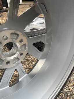 Zimní sada ALU kol originál Škoda 5x100 R18 pneu 205/45/18 - 9