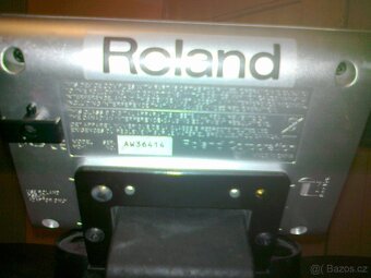 elektronická bicí souprava Roland - 9