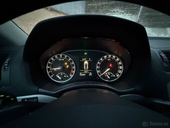 Škoda OCTAVIA II 1.6 TDI CAYC DSG - náhradní díly - 9