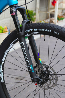 Nové 29" kolo SCUD, SR Suntour EPIXON, vel. M - 9