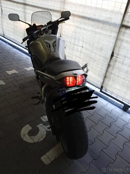 Yamaha fz1 Fazer - 9