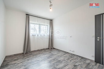 Prodej rodinného domu 137 m², pozemek 1245 m² Zichovec - 9